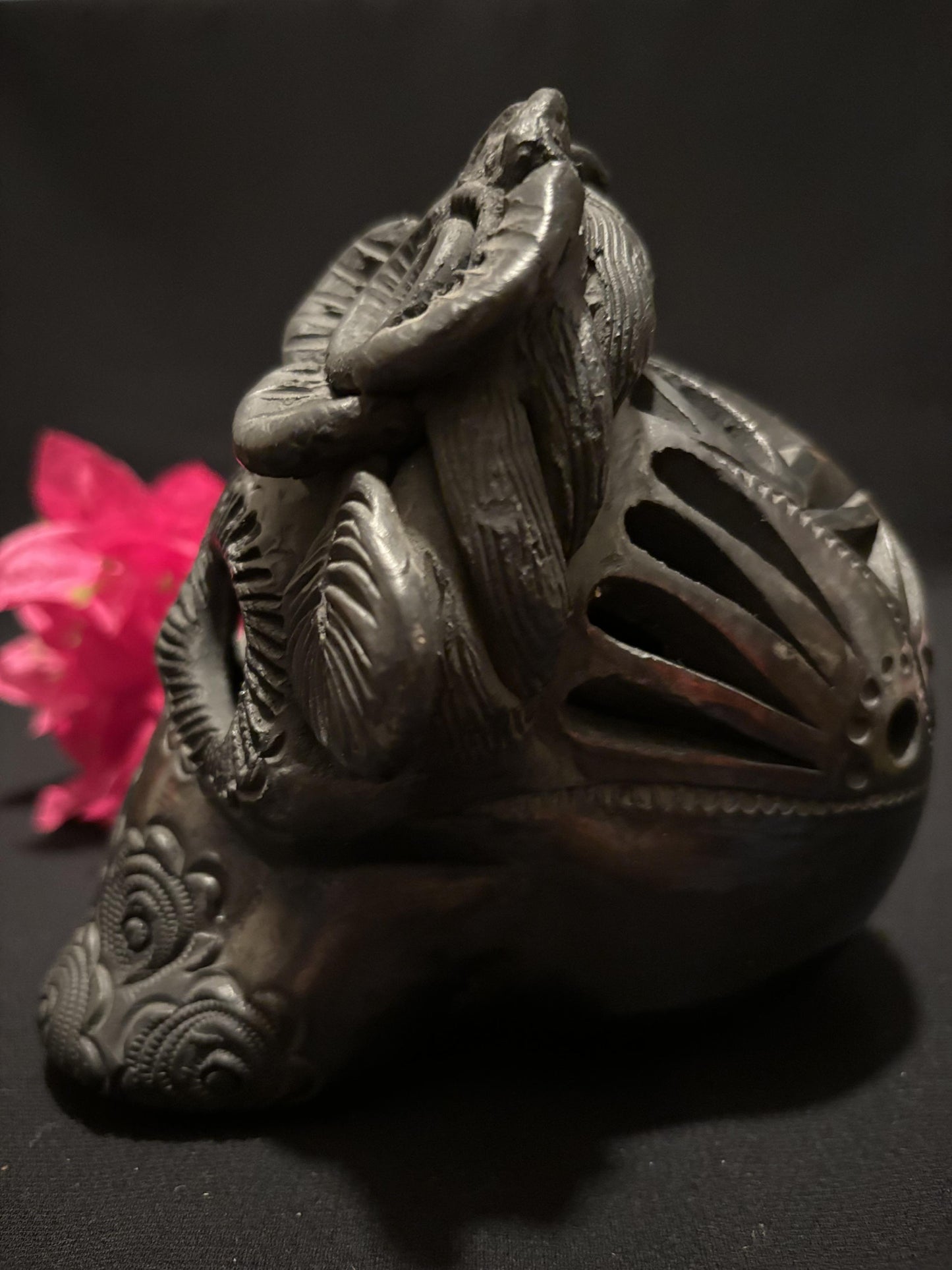 BLACK CLAY ART - Flowers Skull - Black