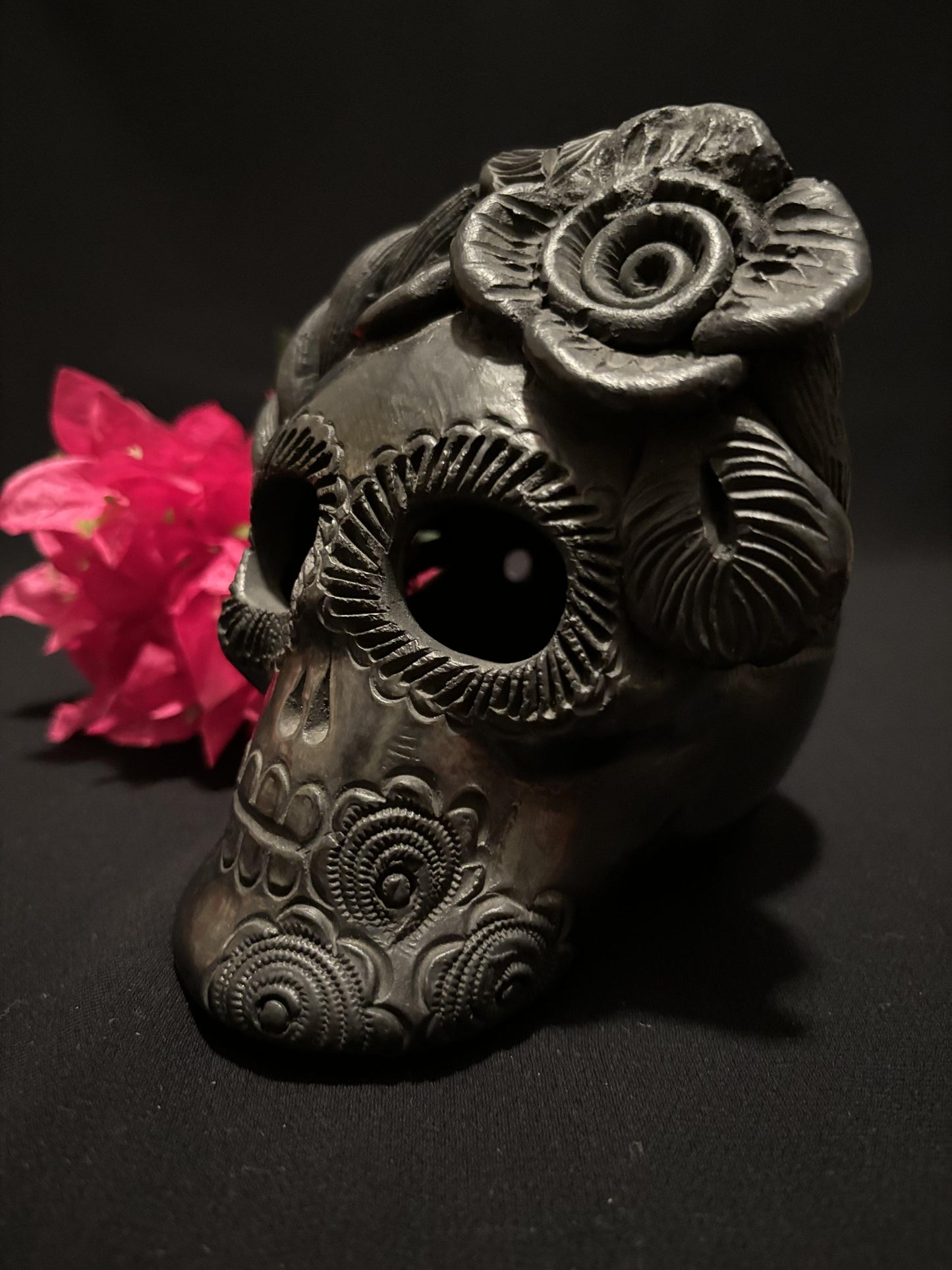 BLACK CLAY ART - Flowers Skull - Black