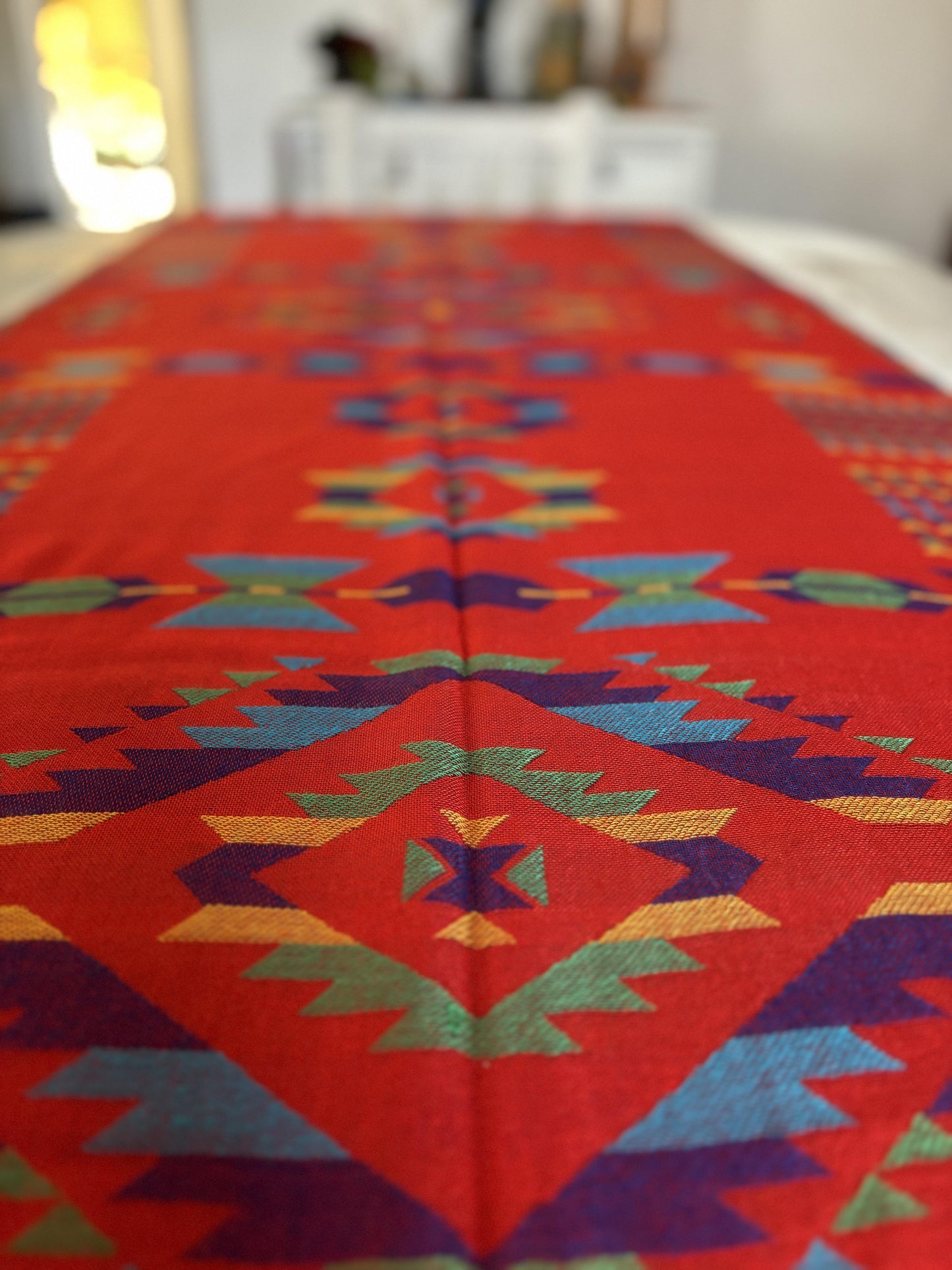 TABLE RUNNER - Red and blue