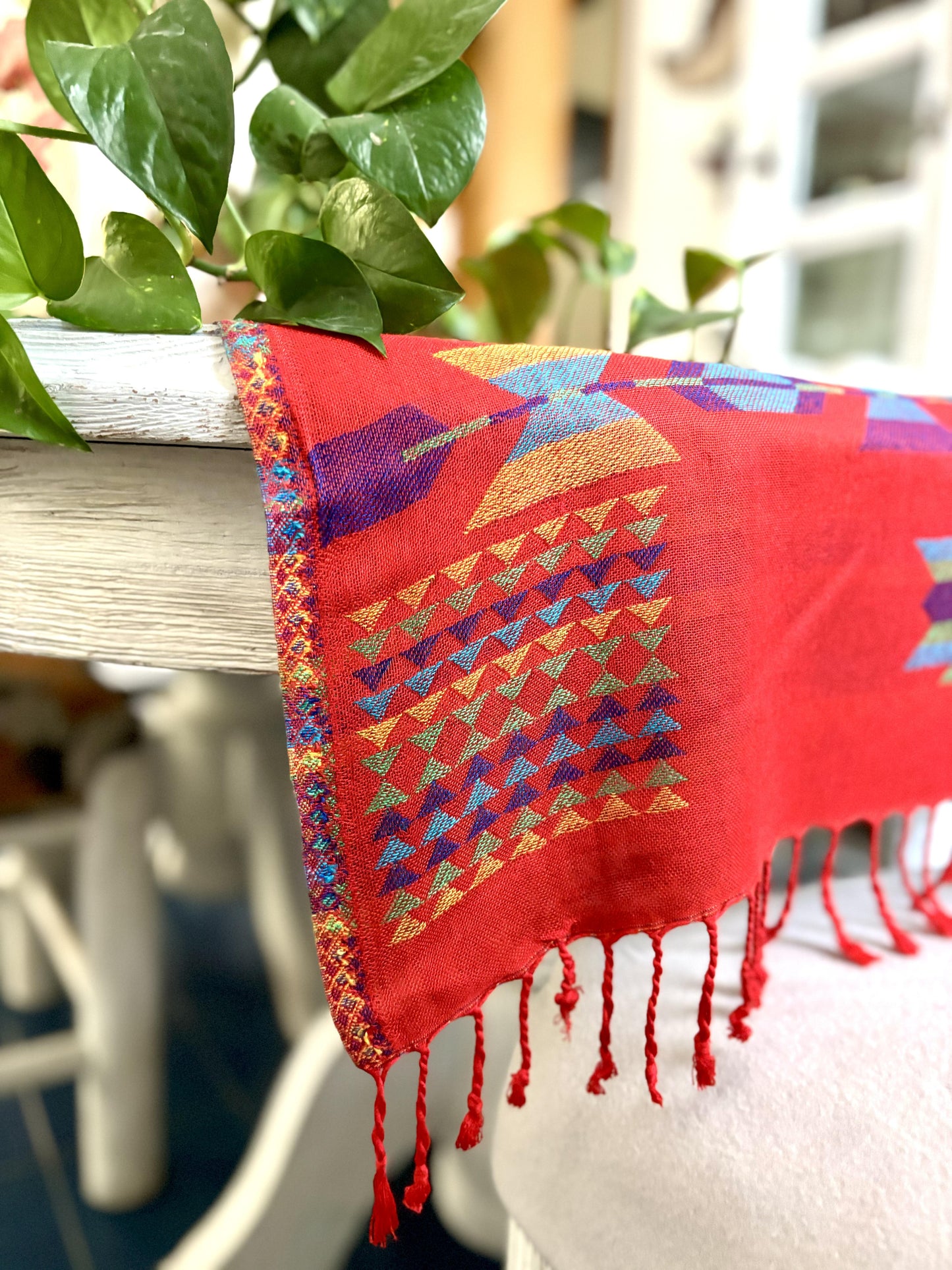 TABLE RUNNER - Red and blue