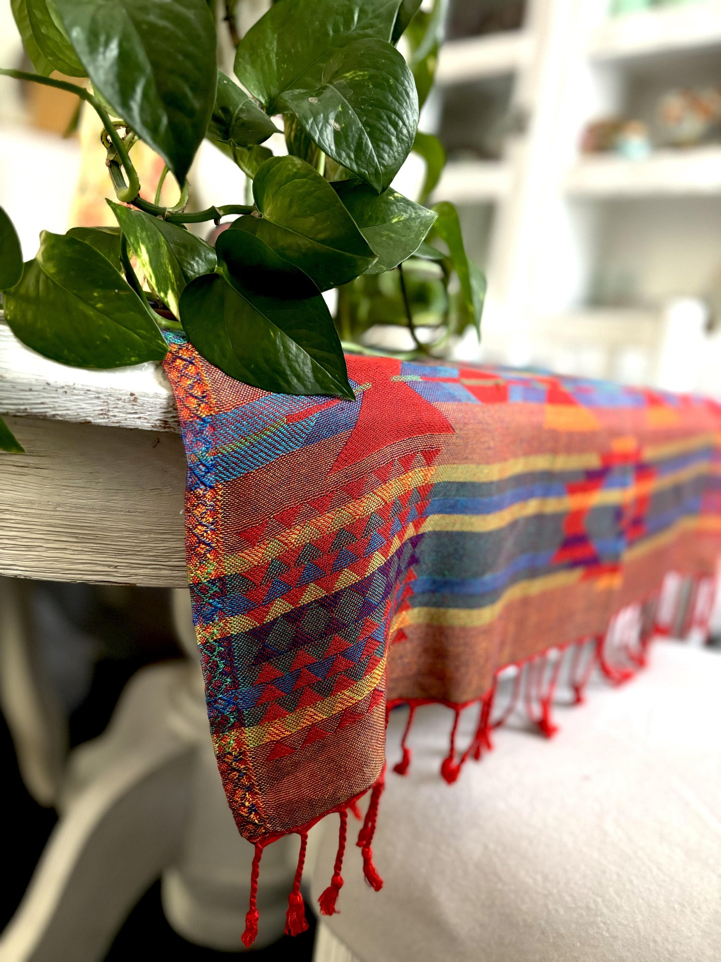 TABLE RUNNER - Red and blue