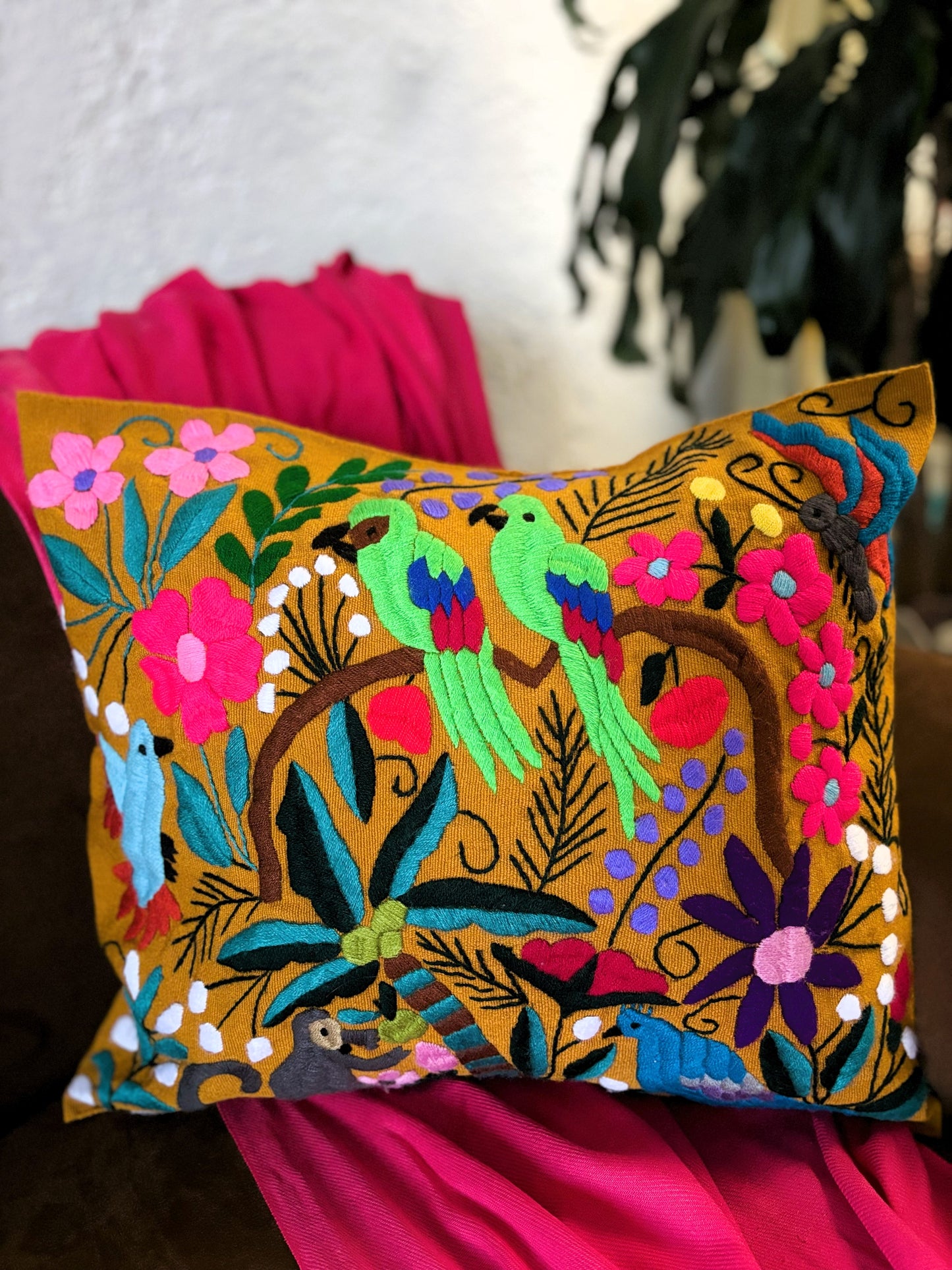 EMBROIDERED PILLOW CASES - Macaw Pillow Case - Brown