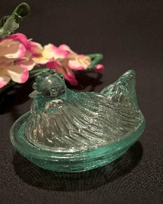 BLOWN GLASS ART - Butter Litle Hen