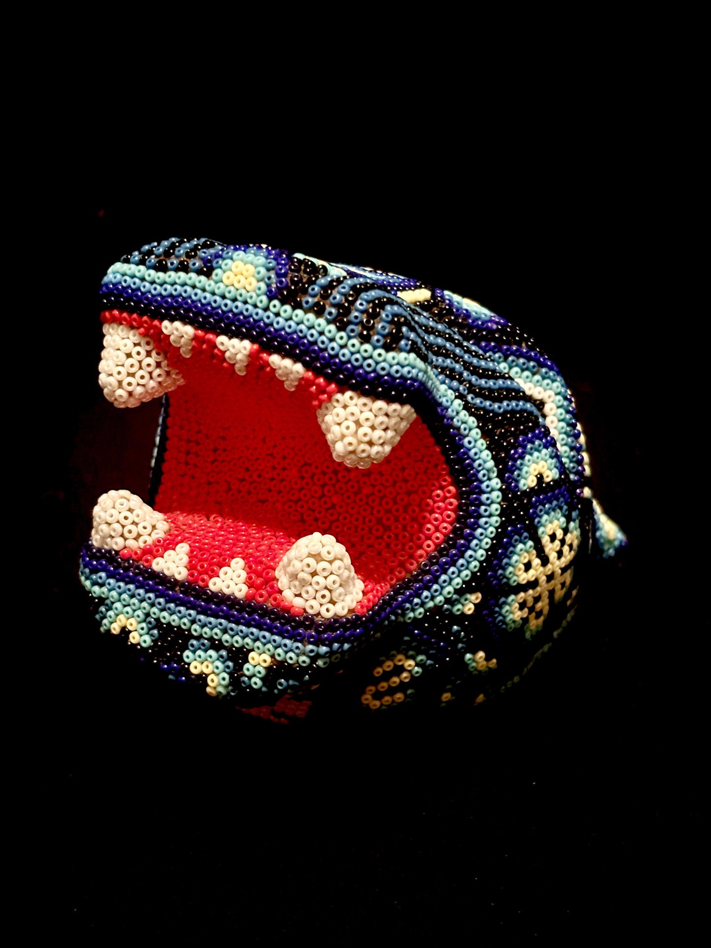 HUICHOL ART - Hippo