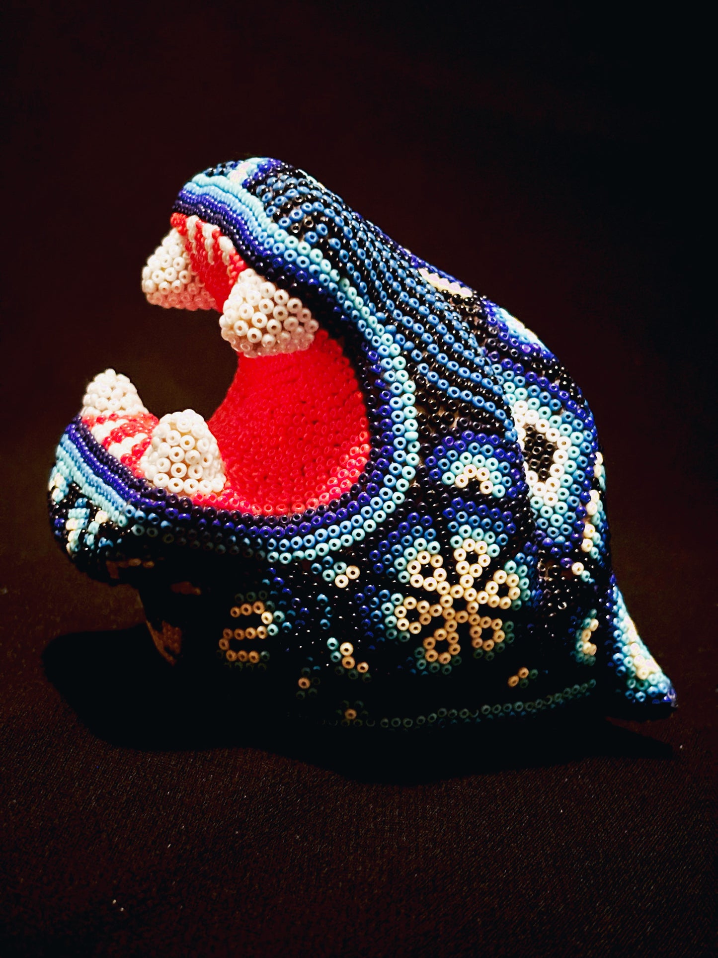 HUICHOL ART - Hippo