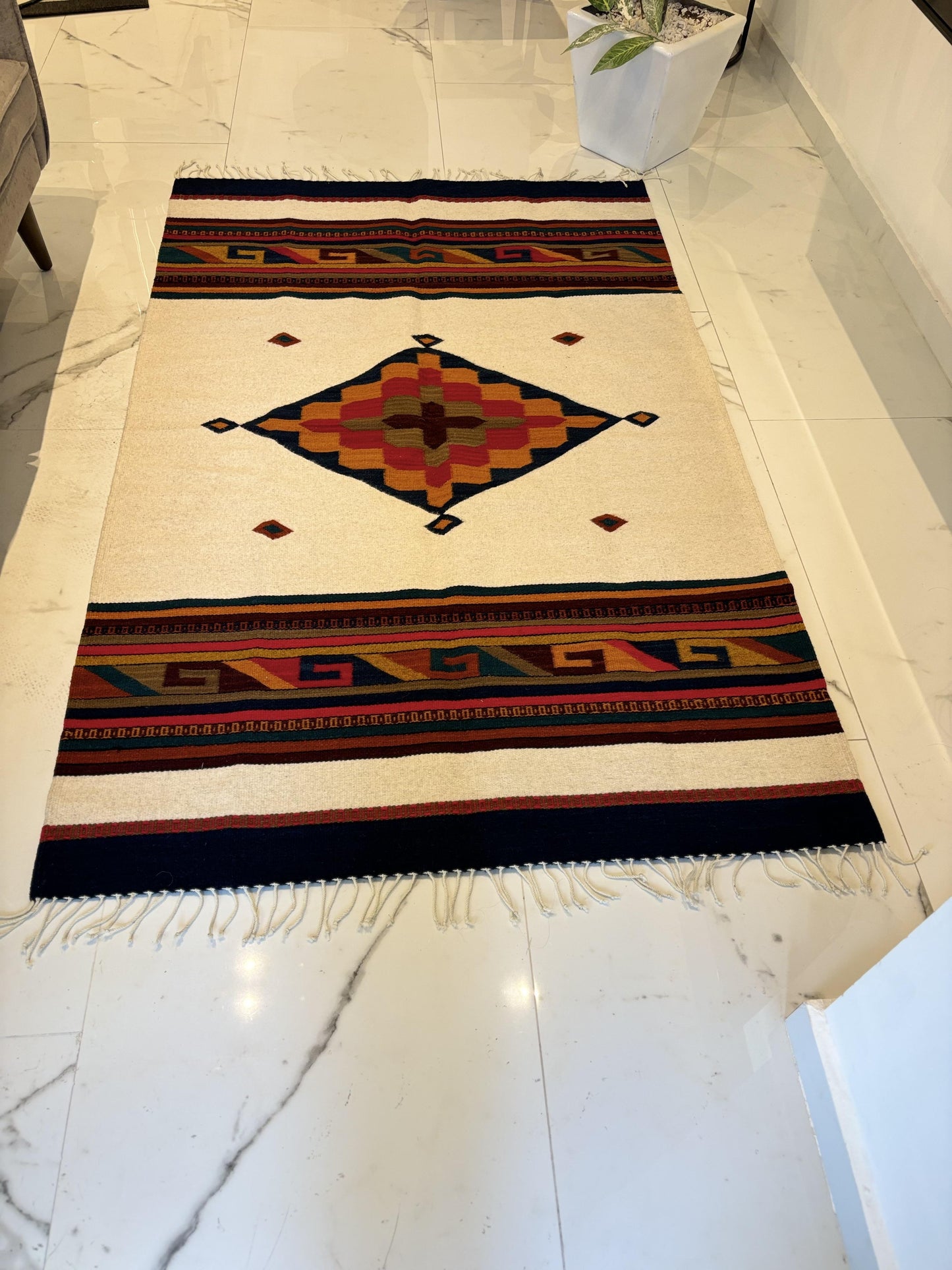 WOOL RUG - White Wool Rug