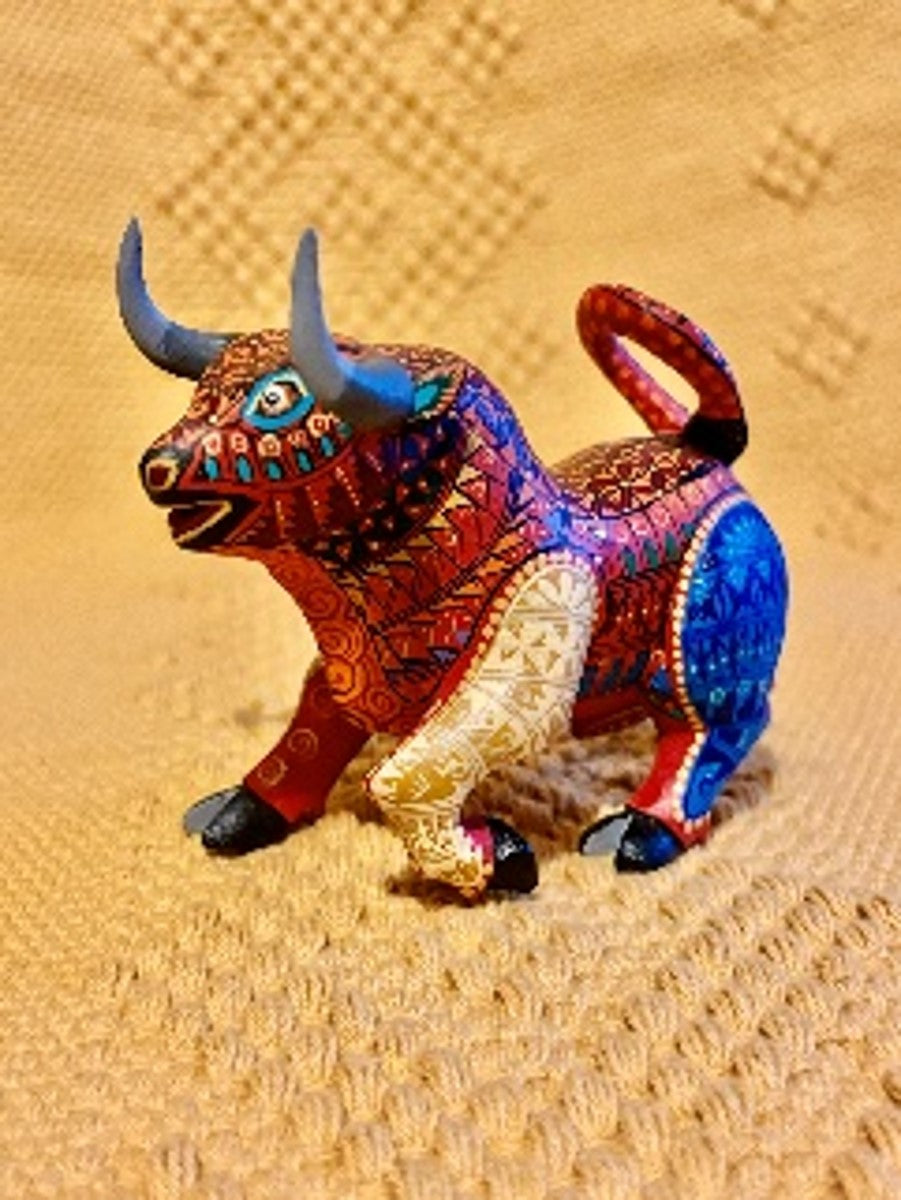 ALEBRIJE - Red Bull